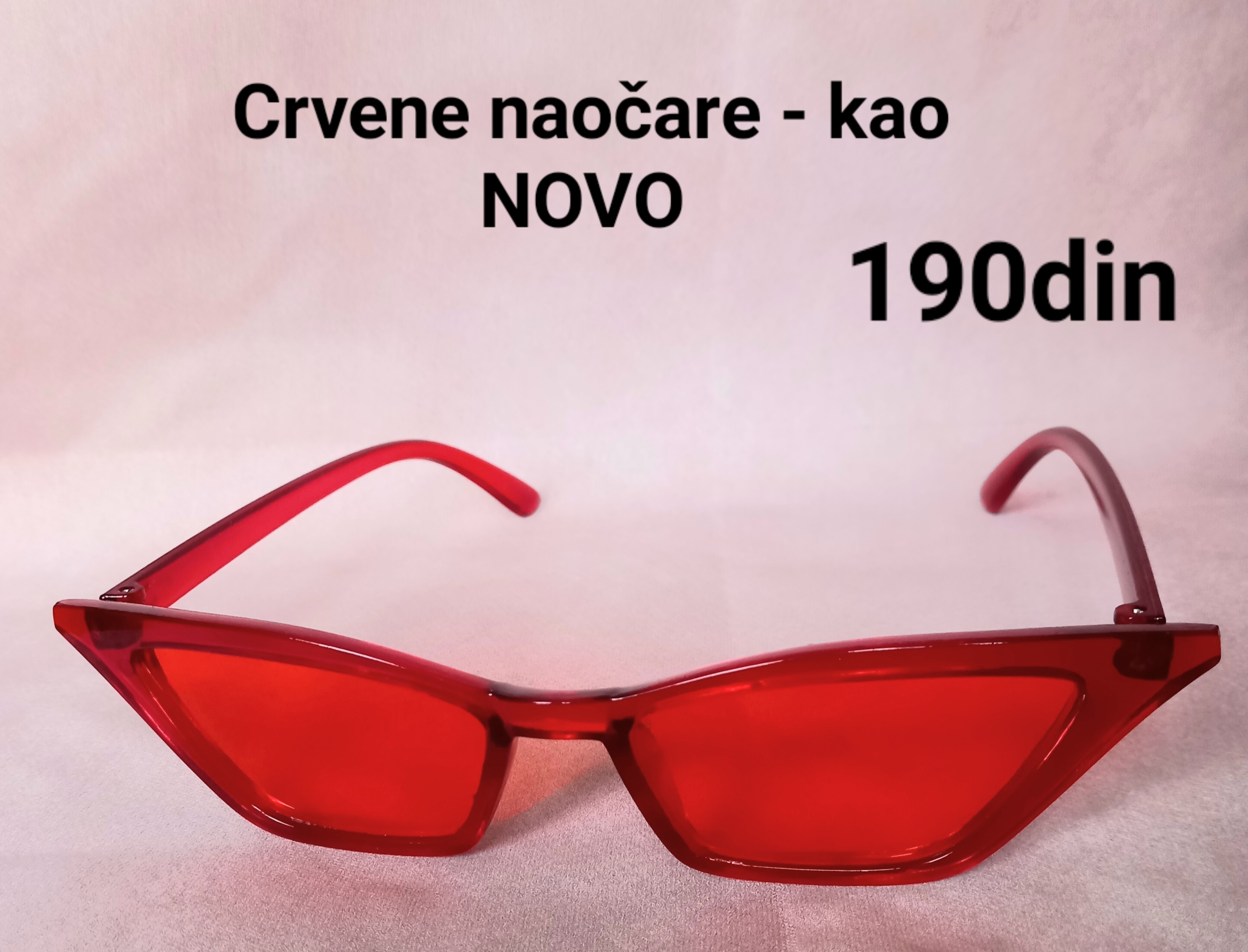 Ženske naočare za sunce crvene boje - kao NOVO