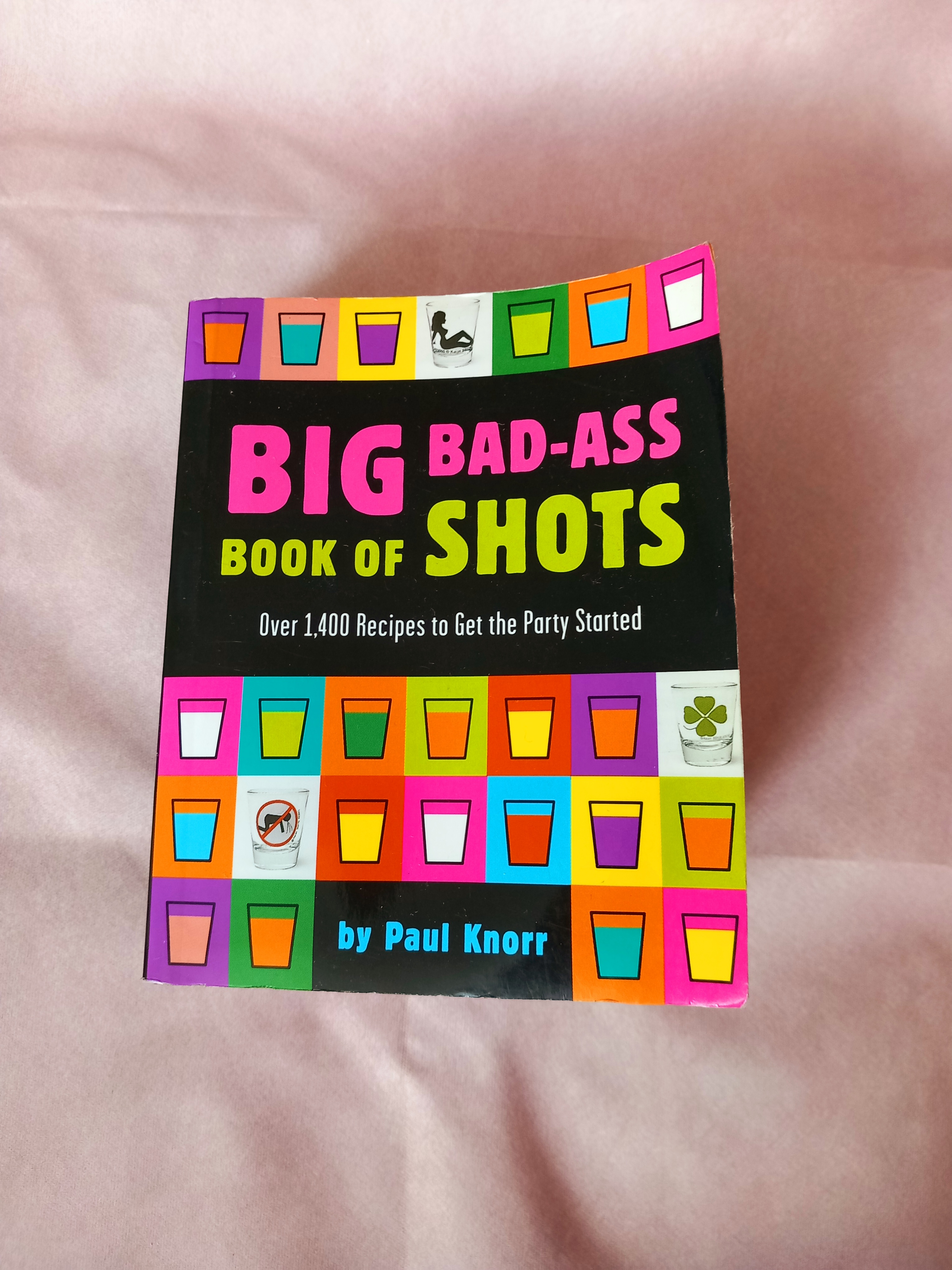 Knjiga koktela - šotova Big Bad Ass Shots