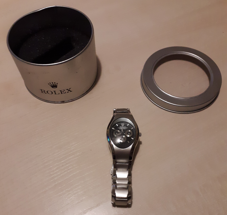 Rolex - Muski sat - Poklon pakovanje (stanje 10/10)