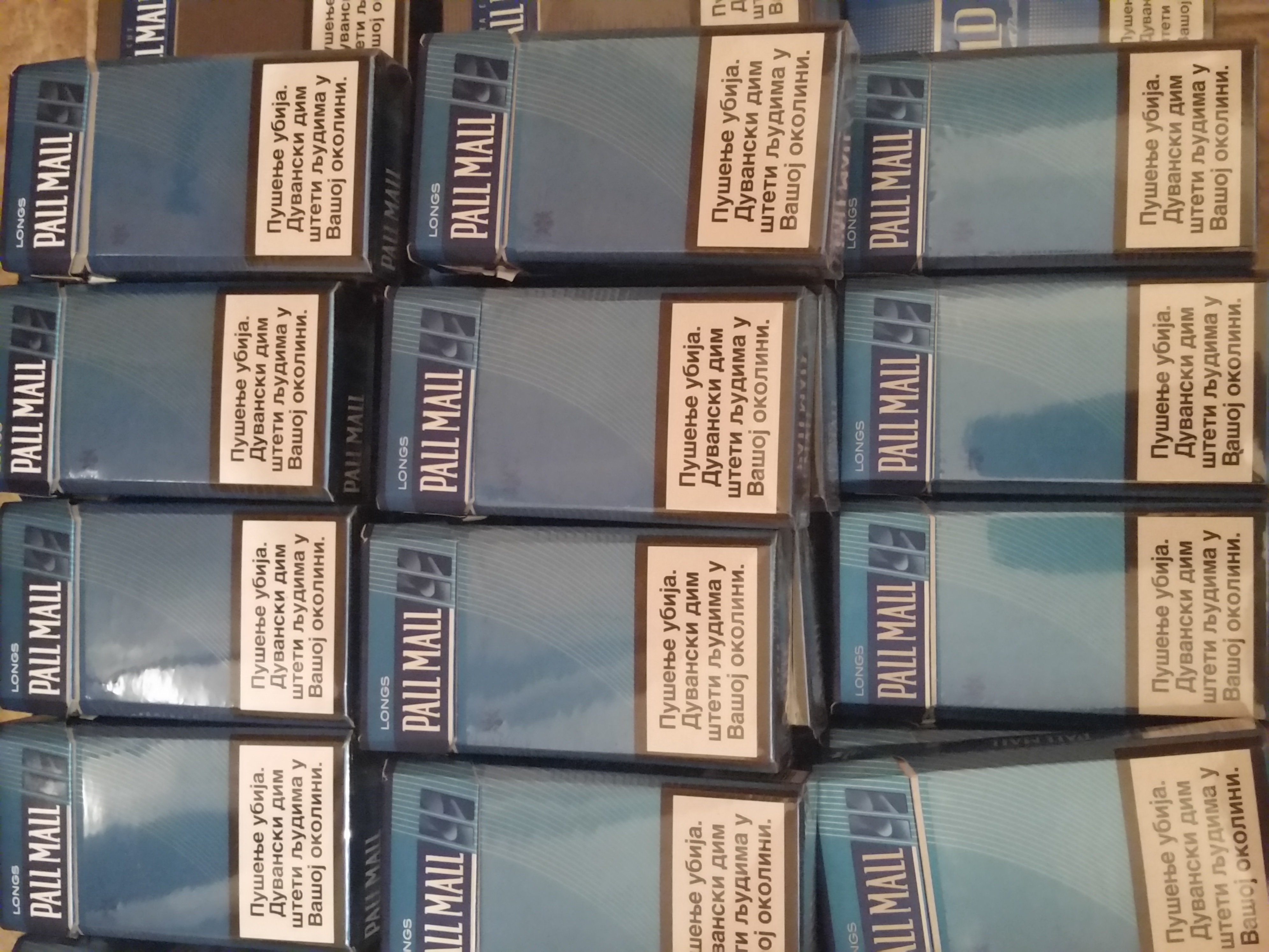 Prazne paklice  cigareta za kreativni rad