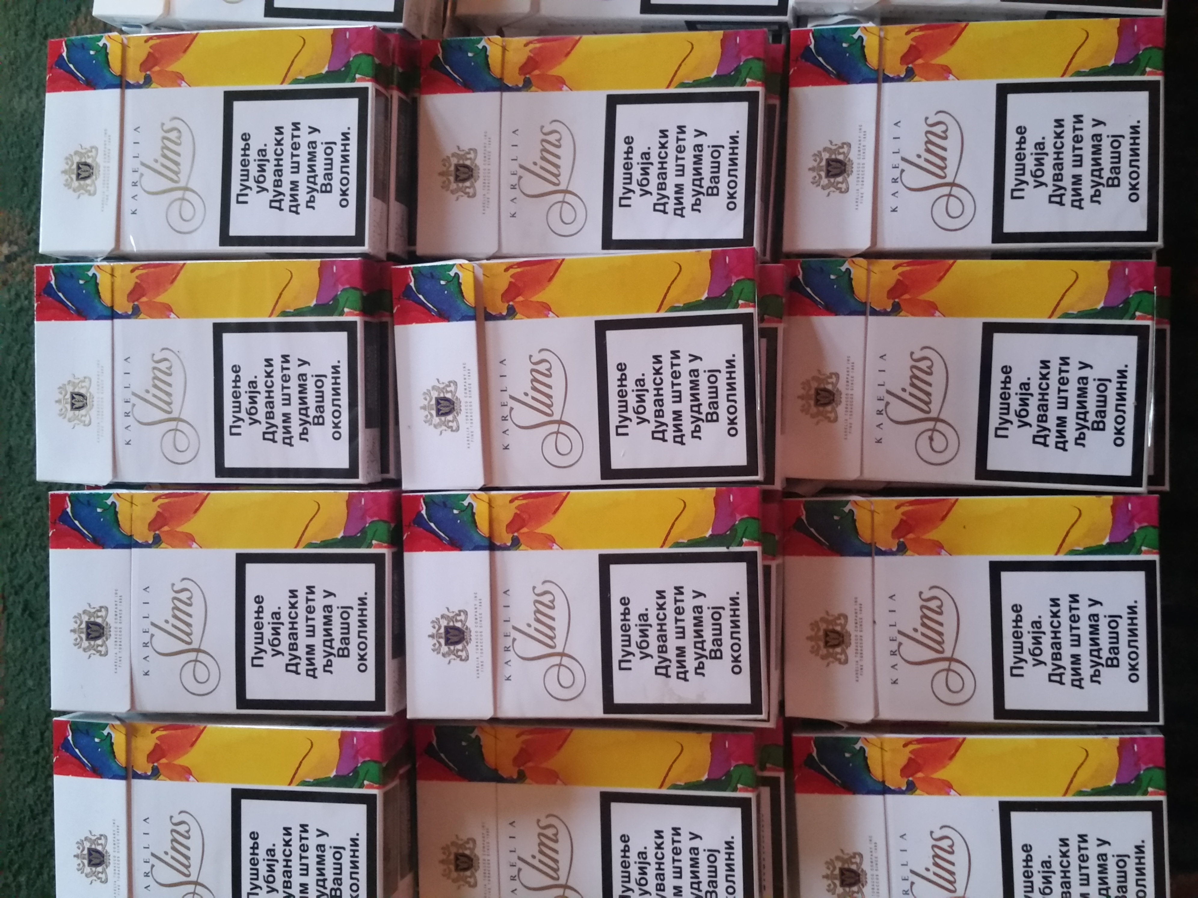 Prazne paklice cigareta - 372 paklice za kreativni rad