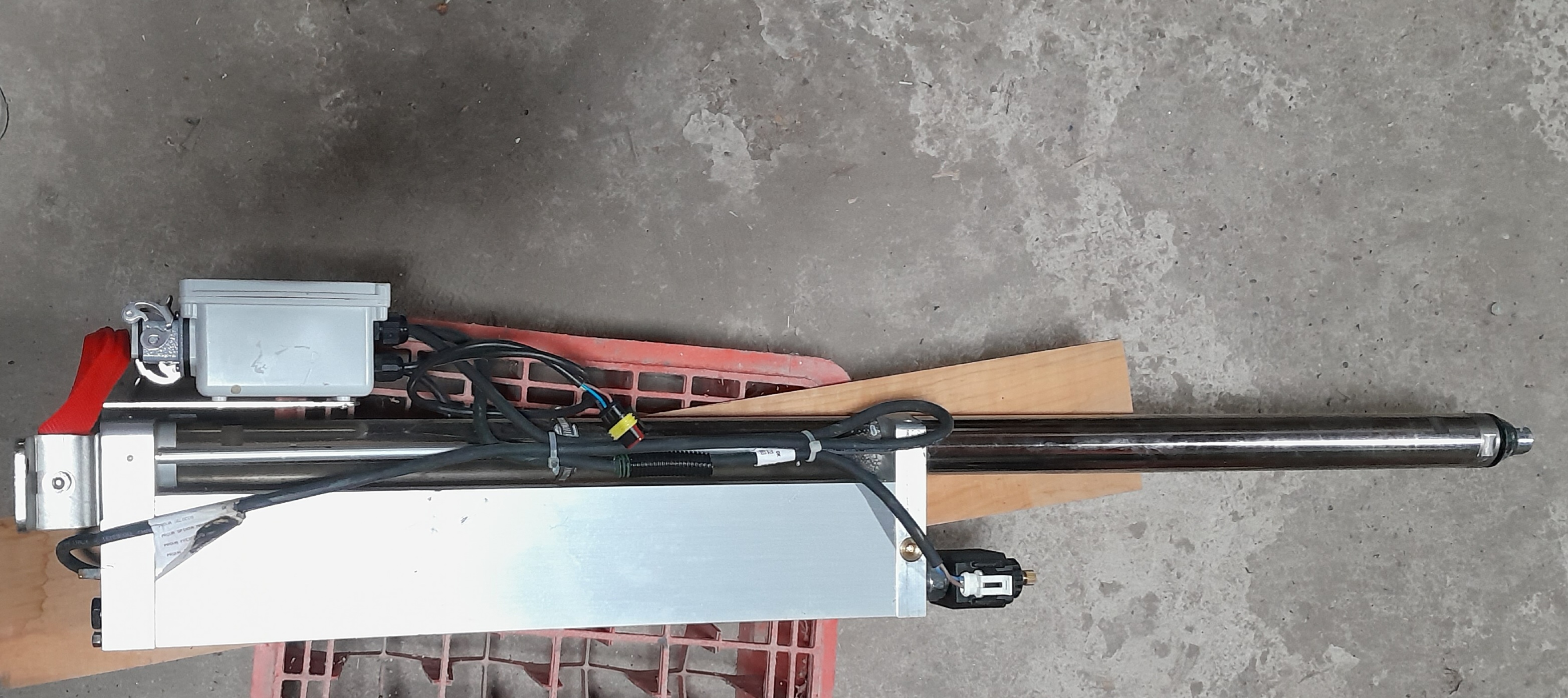 Elektrohidraulični klip FAAC J275