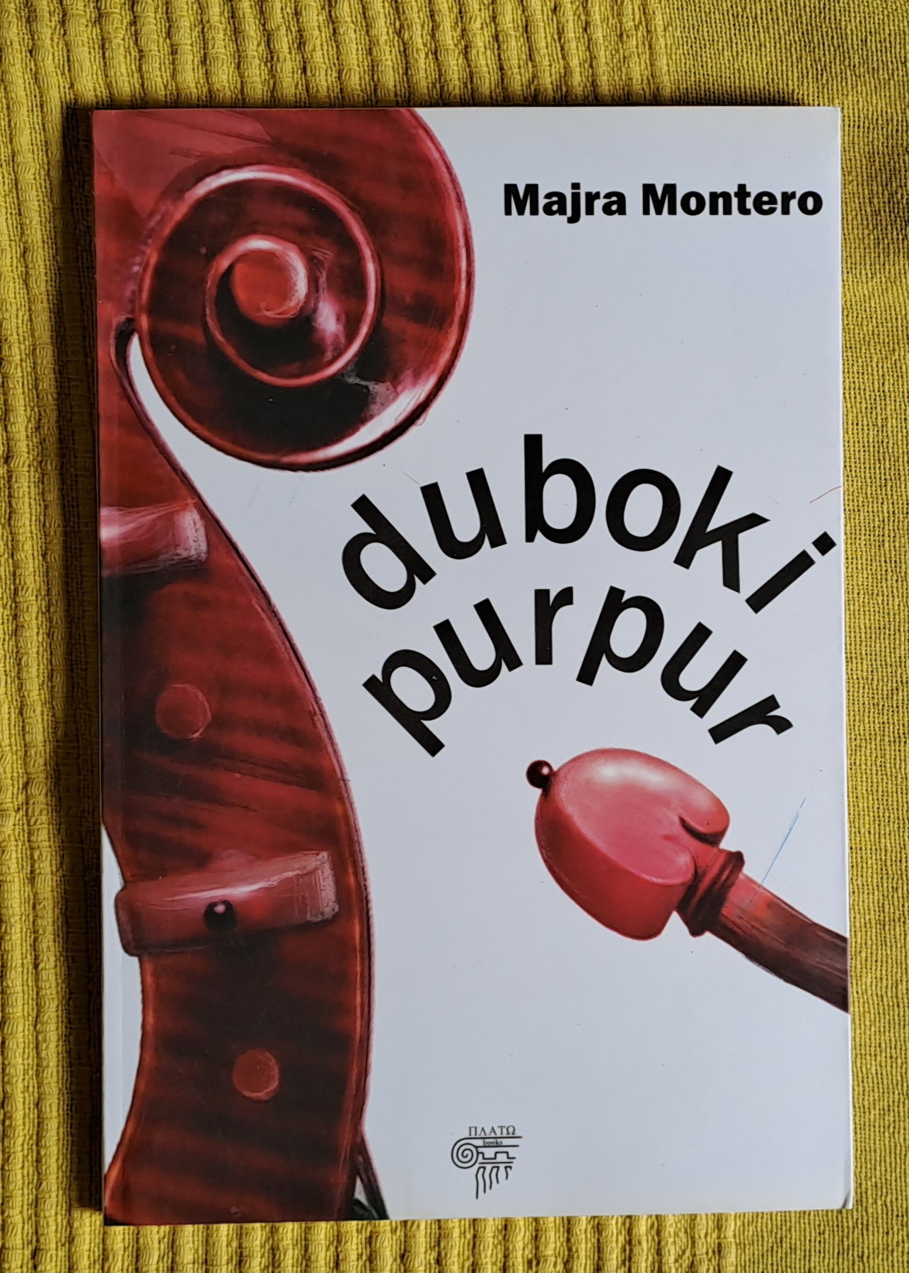 Duboki purpur  Majra Montero